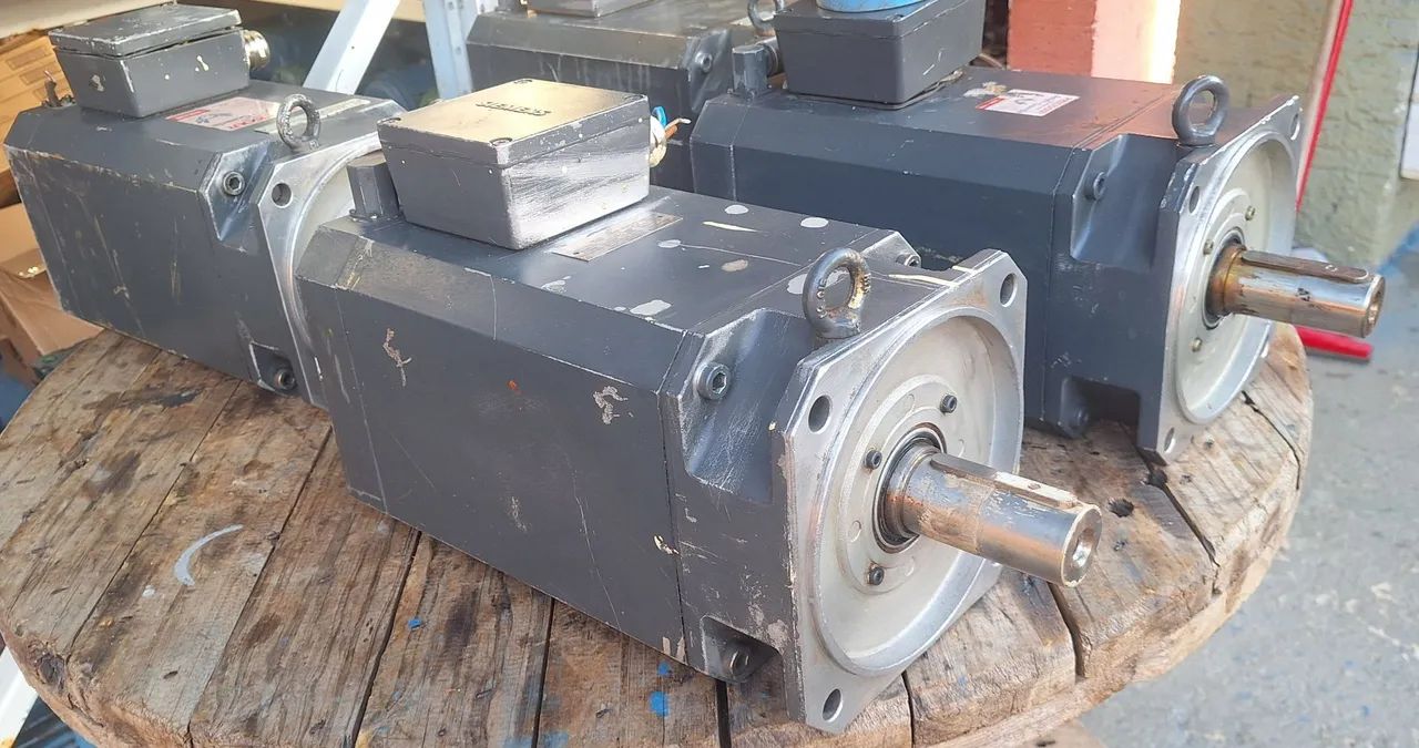 Lote de servo motor Siemens. - Foto 2