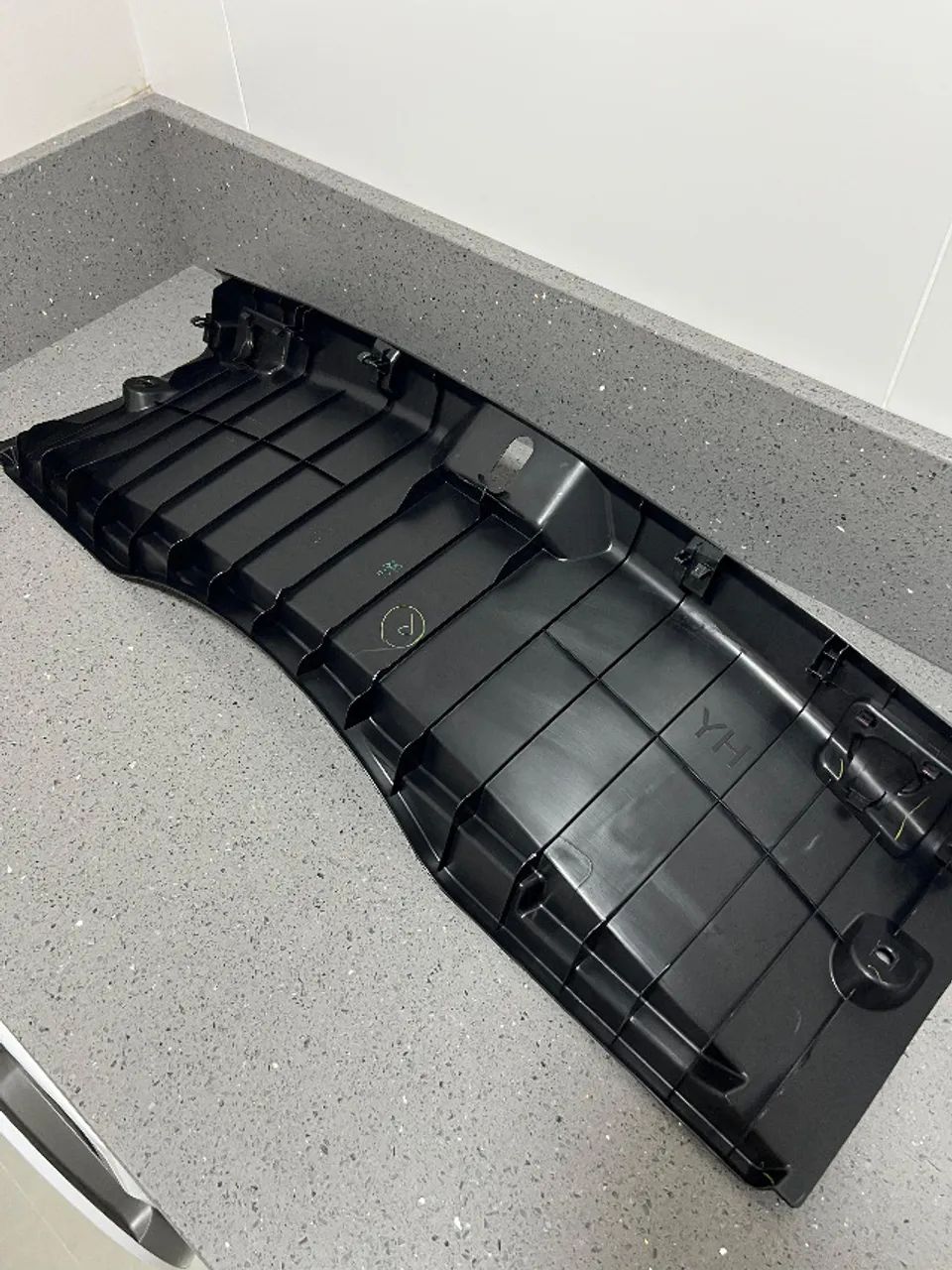 Acabamento Soleira Porta Malas Yaris - Foto 4