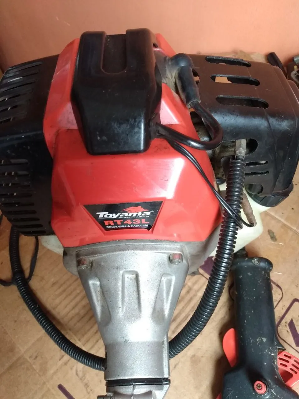 Roçadeira a Gasolina Toyama RT43L