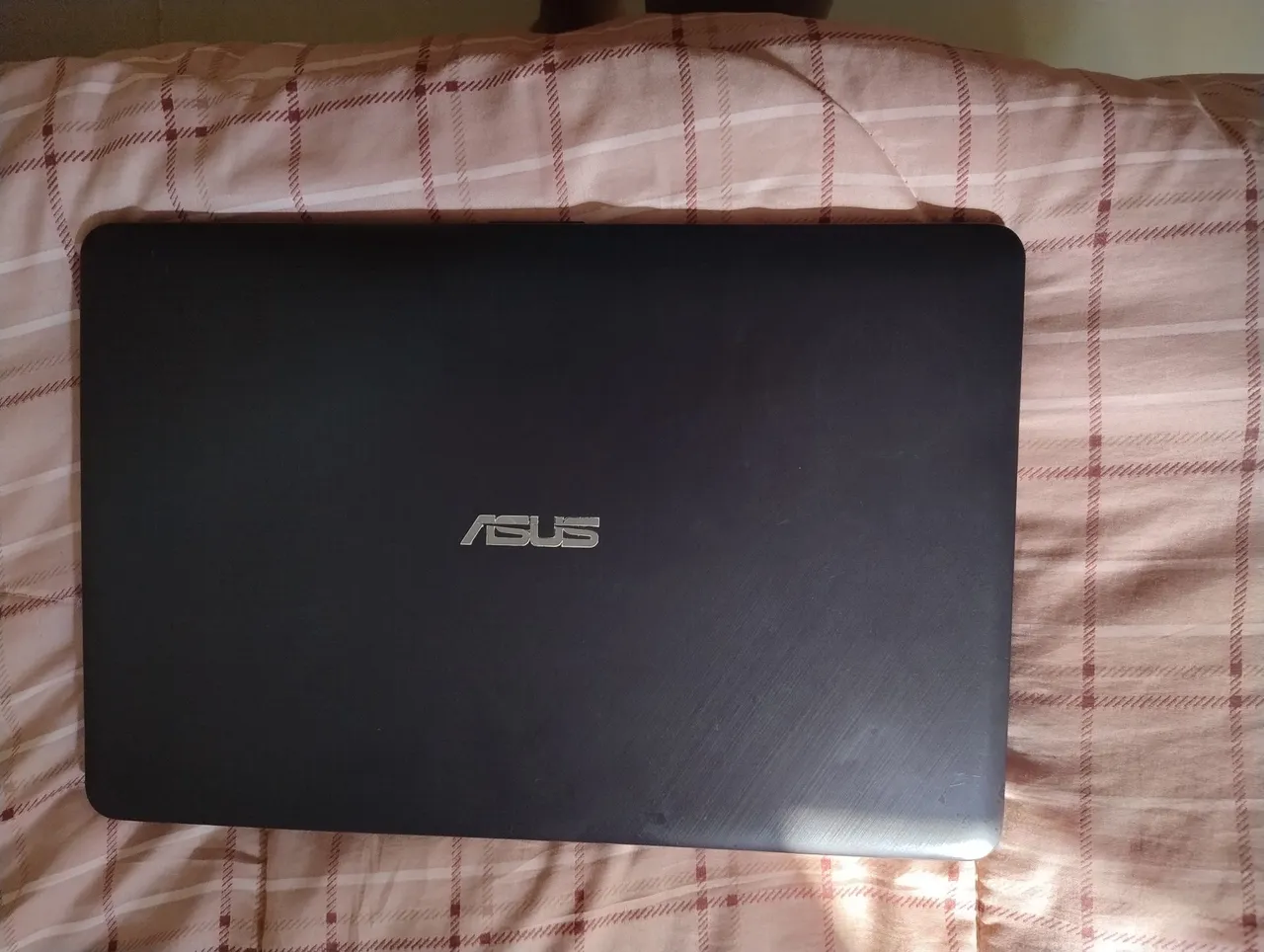 Asus