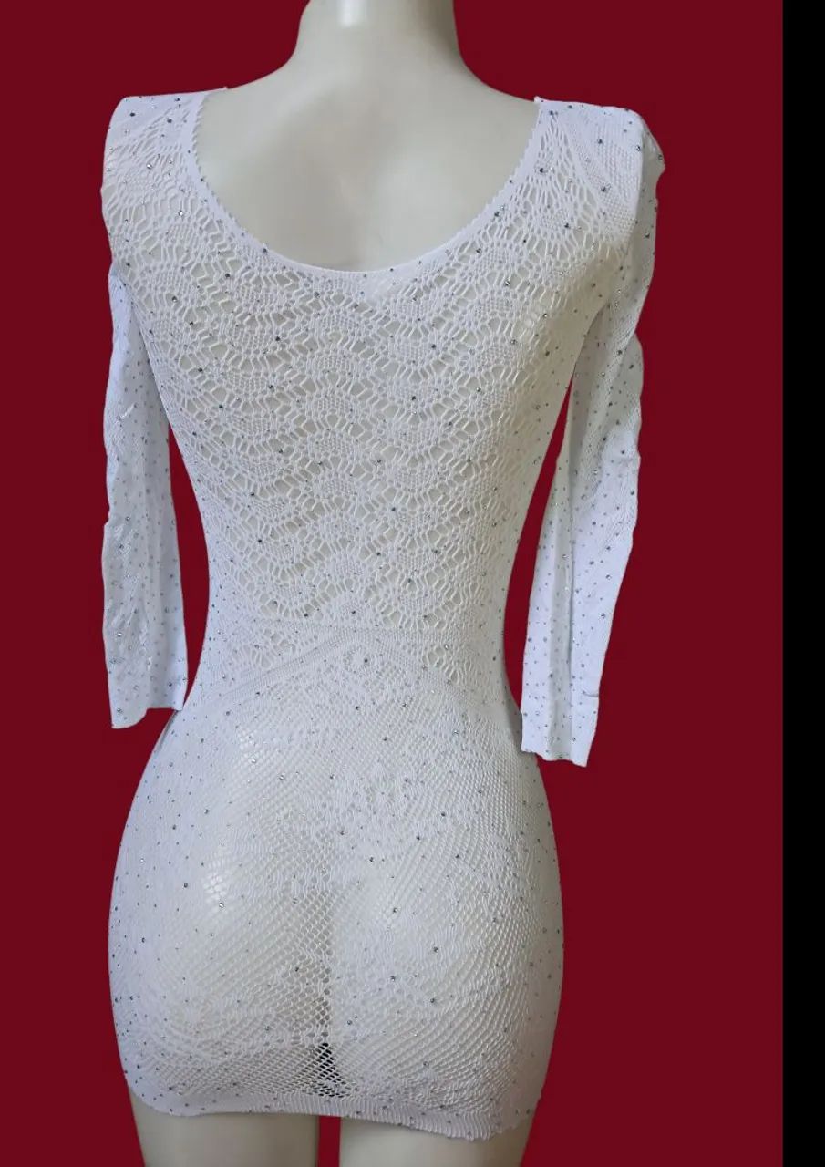 VESTIDO BRANCO/TULE EM MEIA/COM BRILHO  - Foto 3