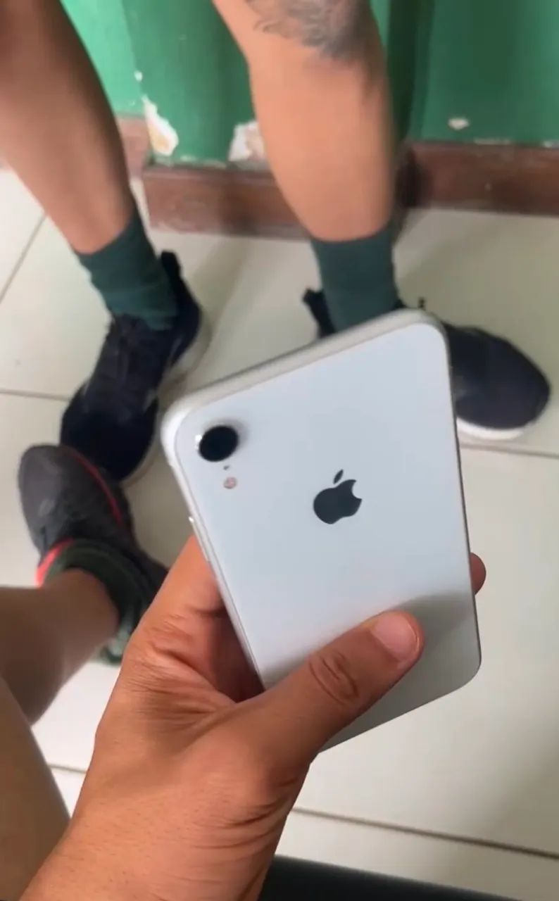 iPhone XR perfeito estado  - Foto 2