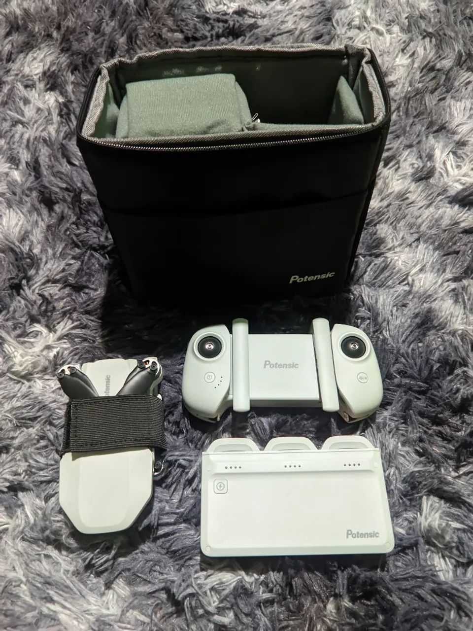 Drone Potensic com Acessórios - Novo!