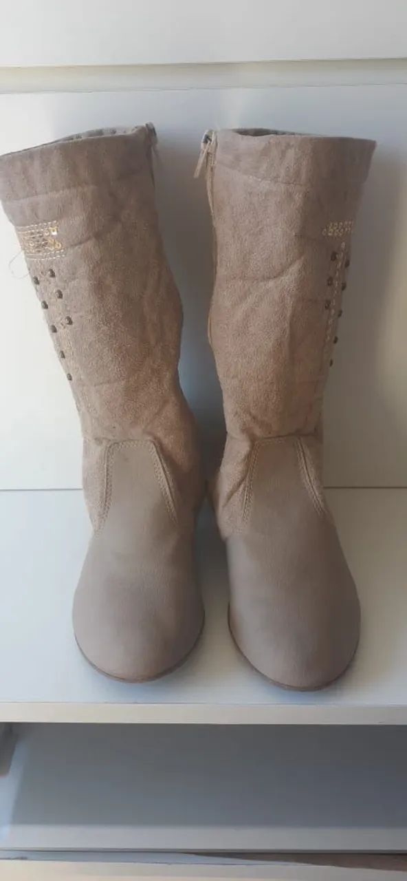 Linda bota cano longo tamanho 34