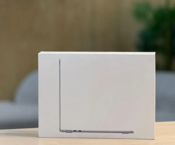OPORTUNIDADE Macbook Air M4 16GB/256SSD
