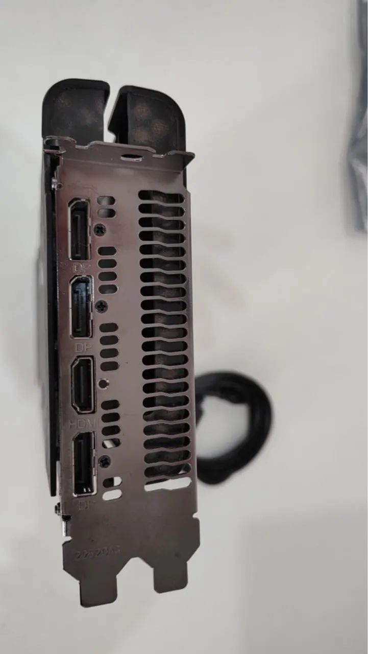 Placa de vídeo AMD RX 5700  - Foto 4