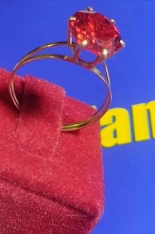 Anel Debutante Solitário Ouro 18 Kilates 2.5 Gramas Pedra Zircônia Laranja 10 mm Pedra Gra - Foto 4
