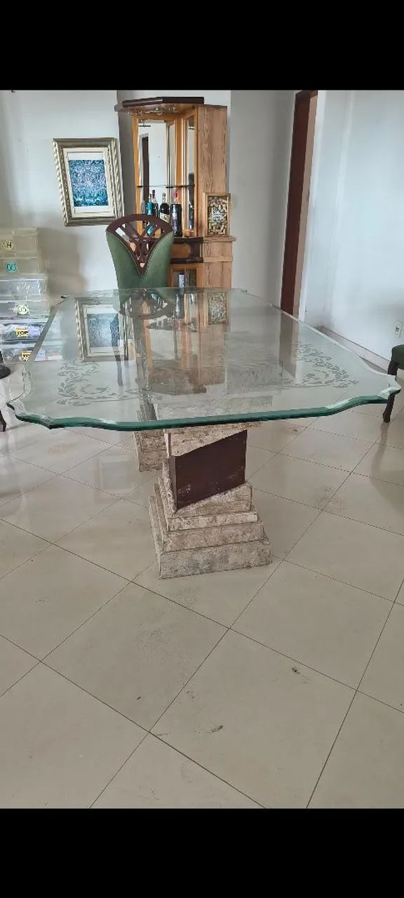 Mesa mármore com vidro estilo Jacaúna. 2.000,00