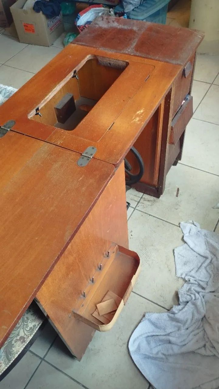Mesa antiga de costura - Foto 5