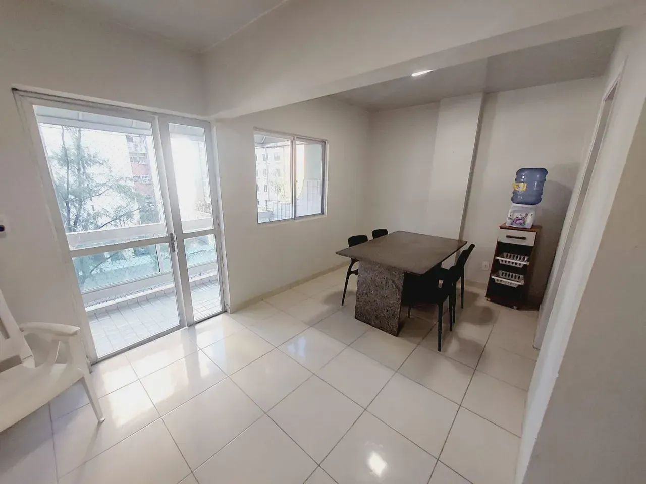 Aluga Apartamento 02 Quartos Mobiliado em Boa Viagem - Foto 3