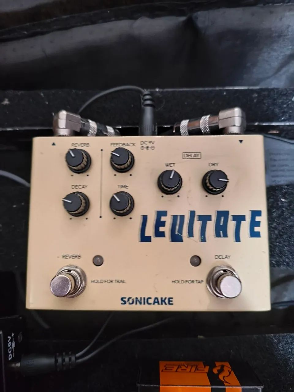 Pedal levitate delay+Reverb 