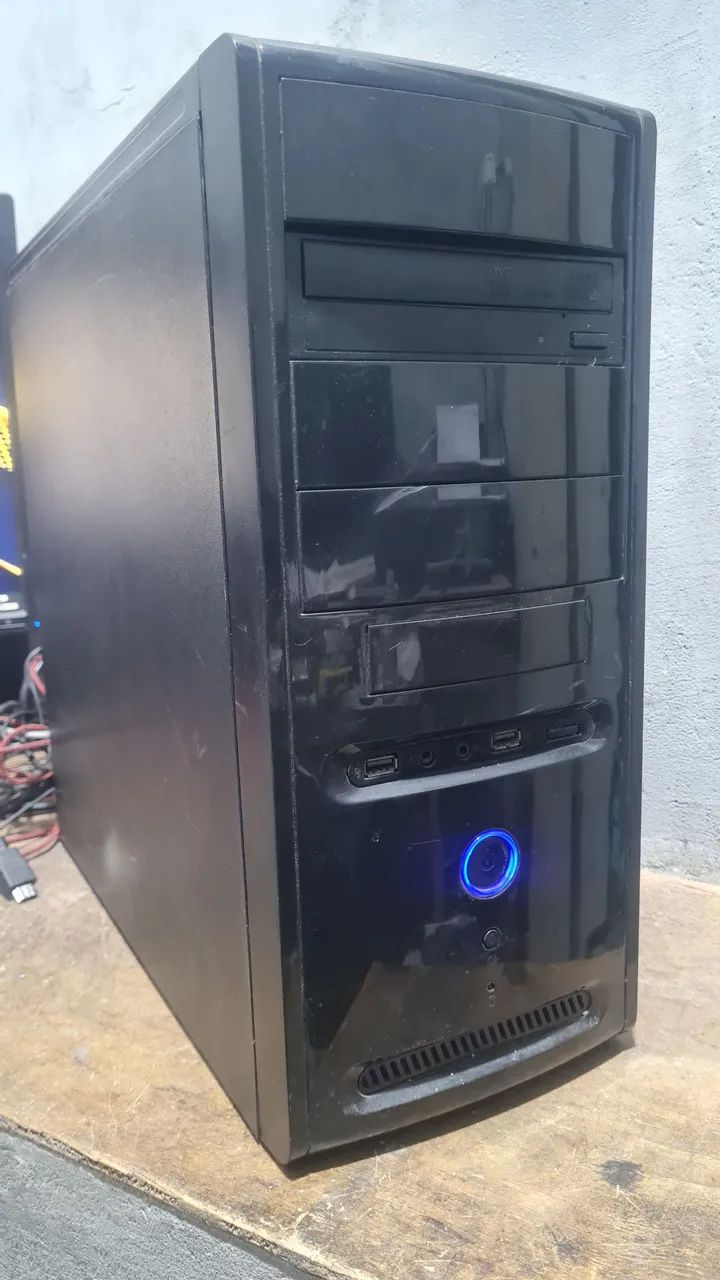 Computador (CPU) core i7 + 6GB + HD 500GB + 1GB de vídeo