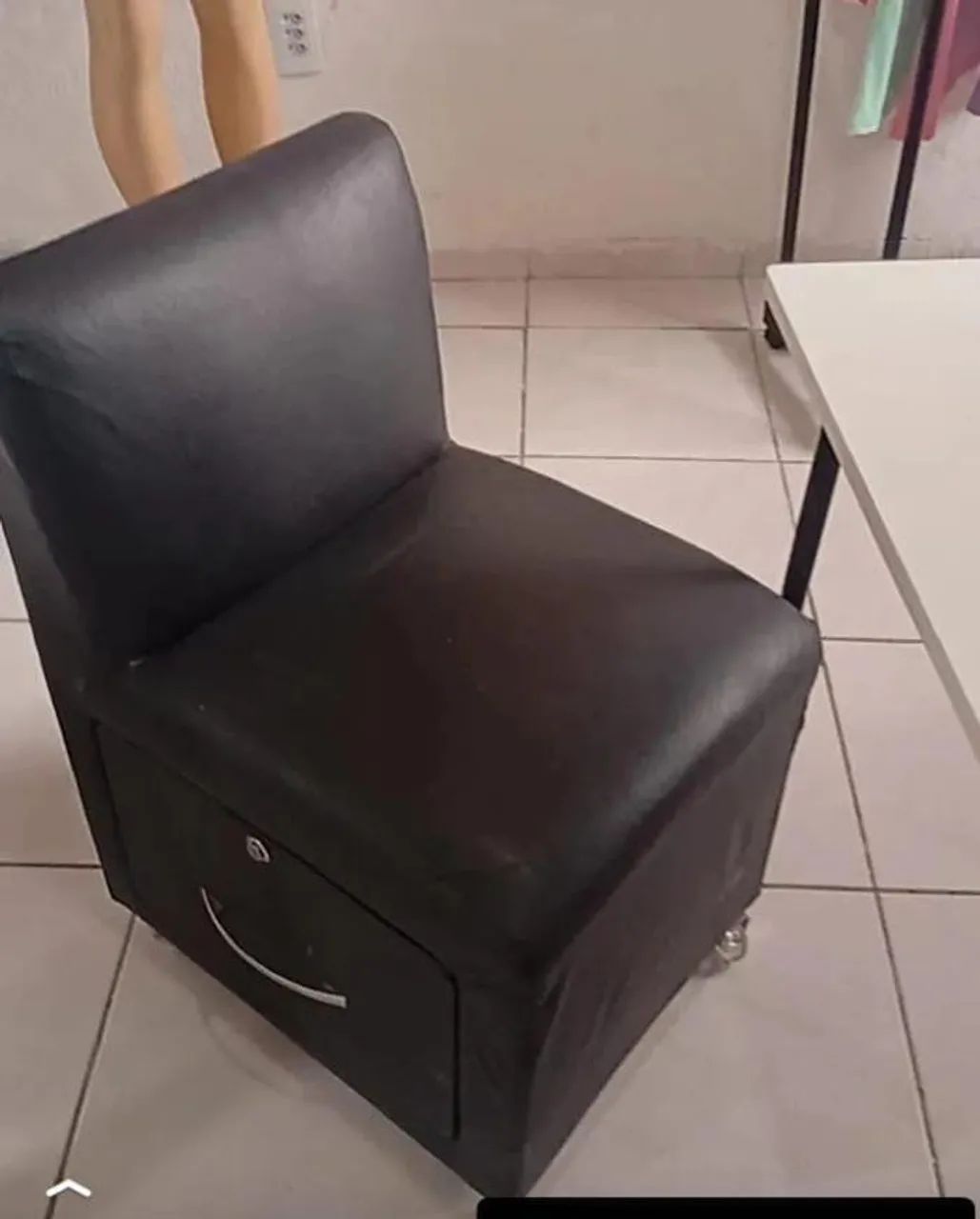 Cadeira para manicure 