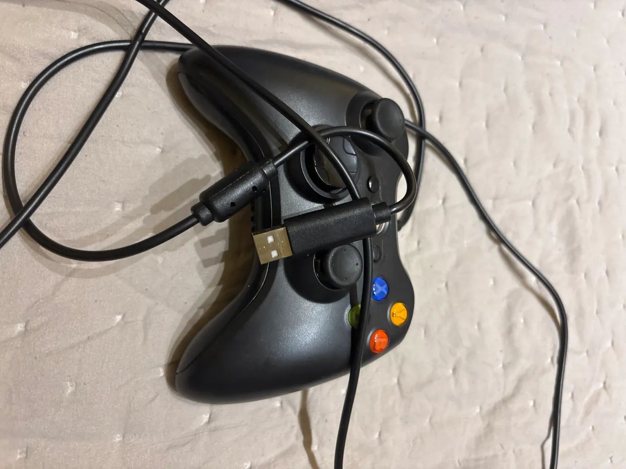 Controle Xbox com fio USB para PC ? Novo e sem defeitos - Foto 3