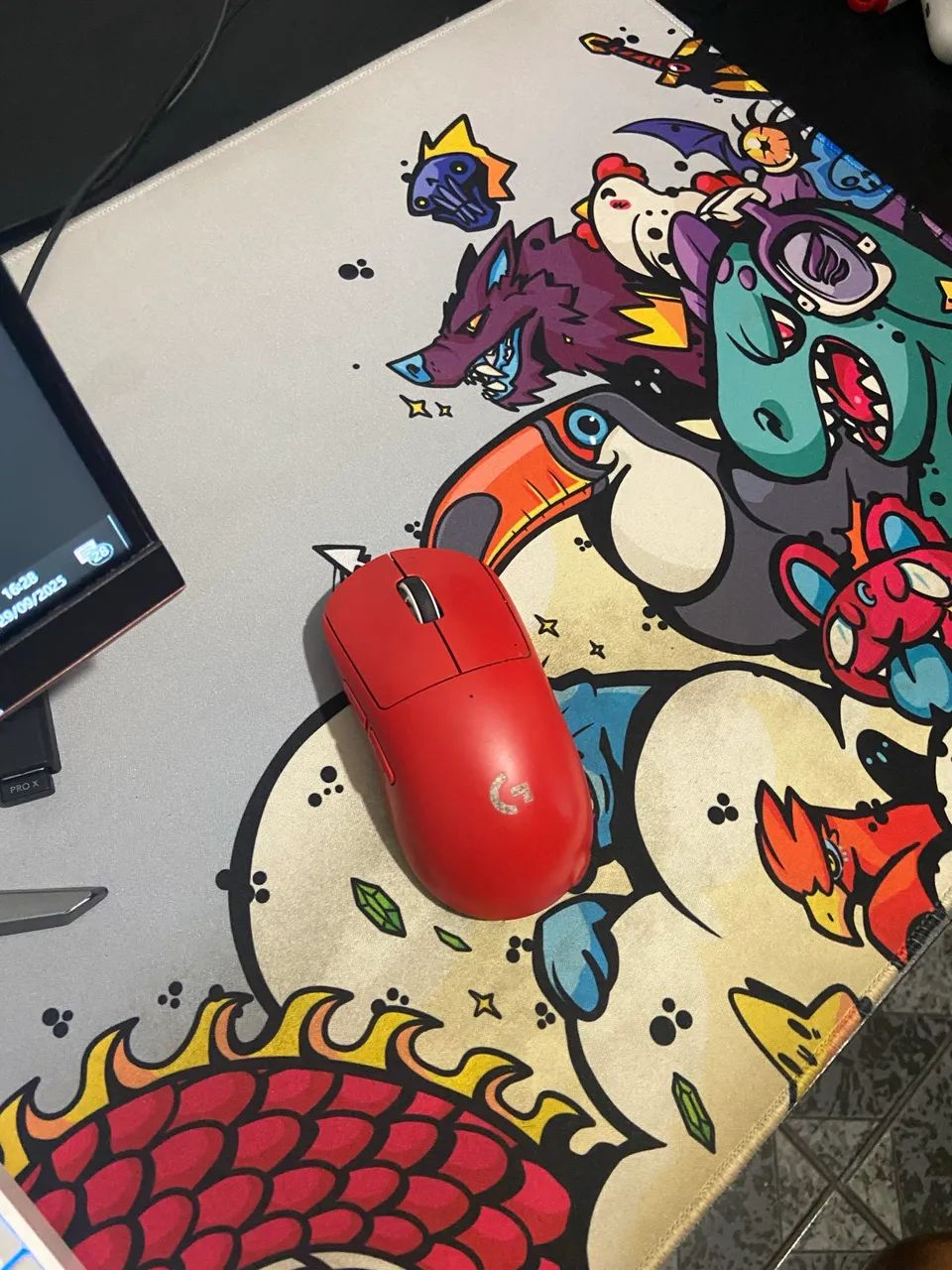 Teclado Gk61 Mouse Gpro superlight Mousepad fallen440254992262768642