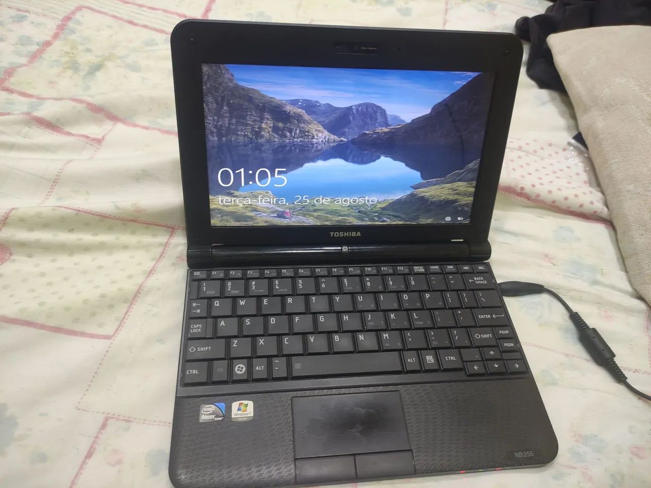 Vendo Mine notebook toshiba. - Foto 2