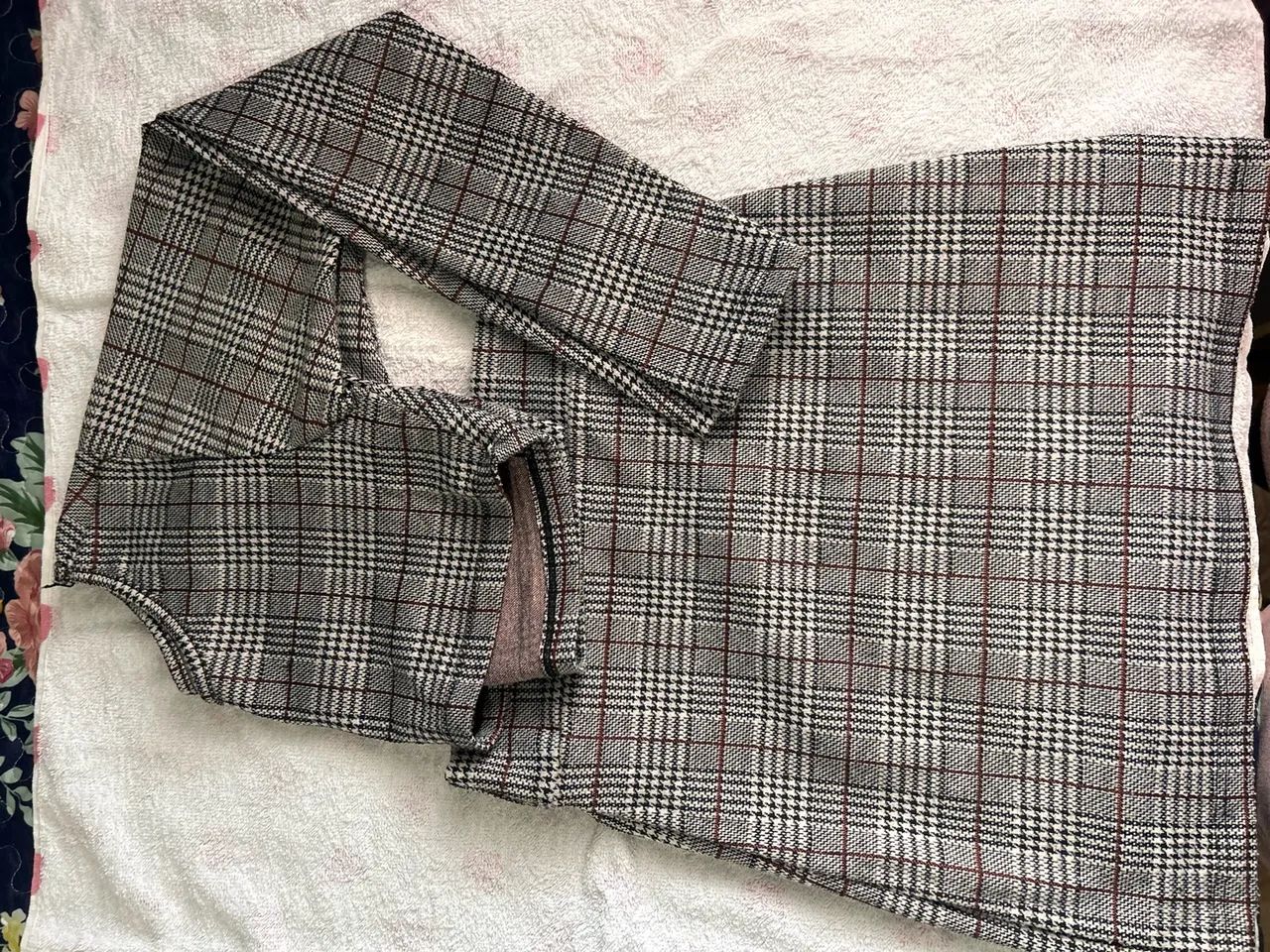 Conjunto feminino listrado 