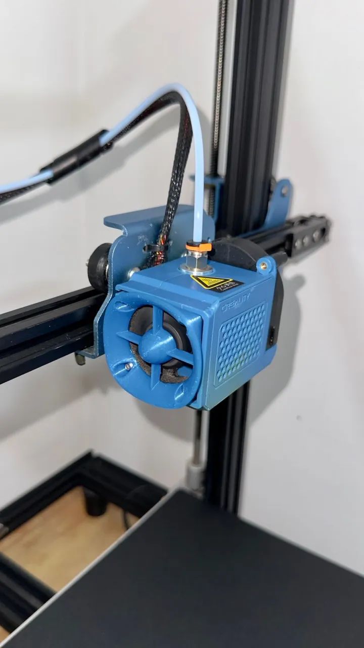 Impressora 3D Creality CR-10 V2 - Alta Precisão, Silenciosa e com Área 300×300×400 mm! - Foto 6