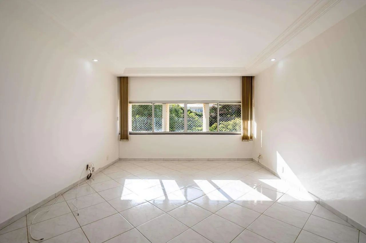 APARTAMENTO 95M² - 2 Qts e 1 escritorio - SQS 104 BLOCO A - Foto 3