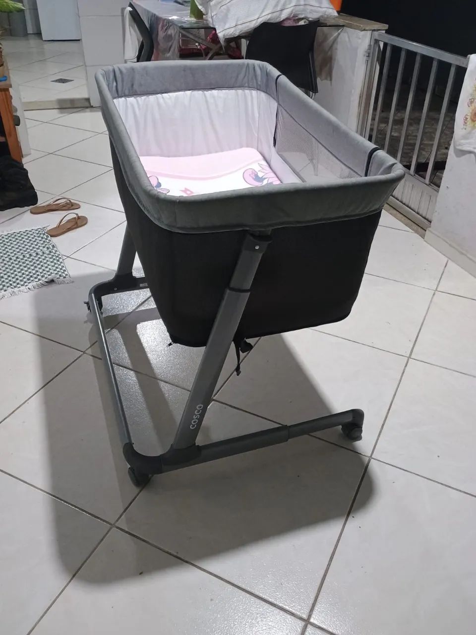 Berço Cosco pluggy