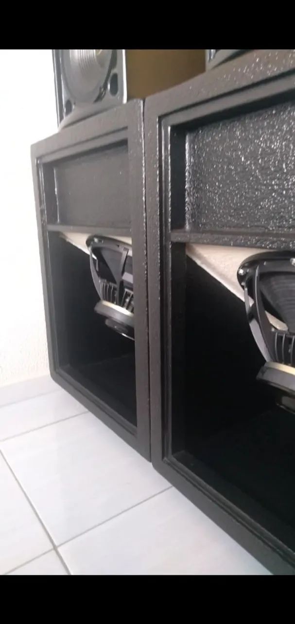 Vendo 4 caixas de Som sub 18. - Foto 5