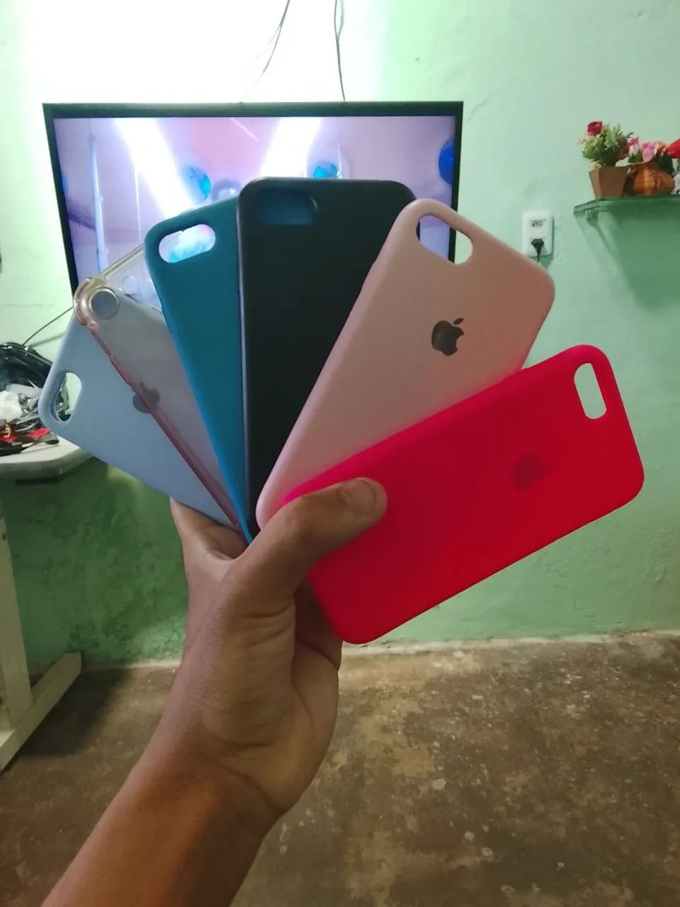 Capinhas para iPhone 8 (5 reais cada) - Foto 2