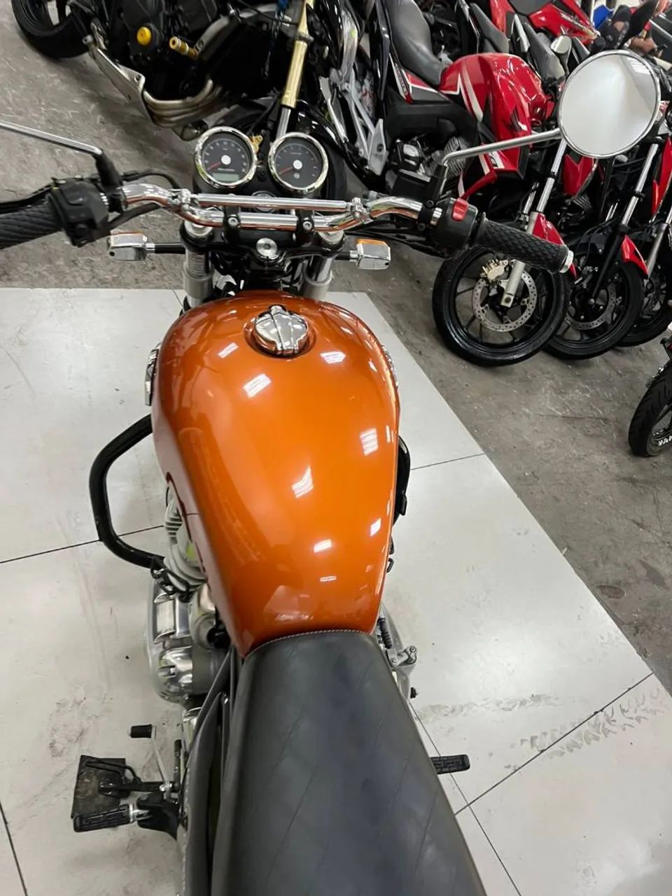 ROYAL ENFIELD INTERCEPTOR - Foto 4