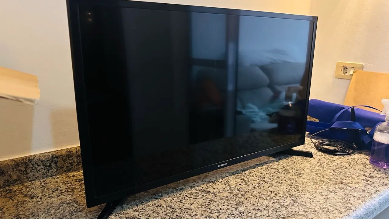 Smart TV Samsung 32" HD - Foto 2
