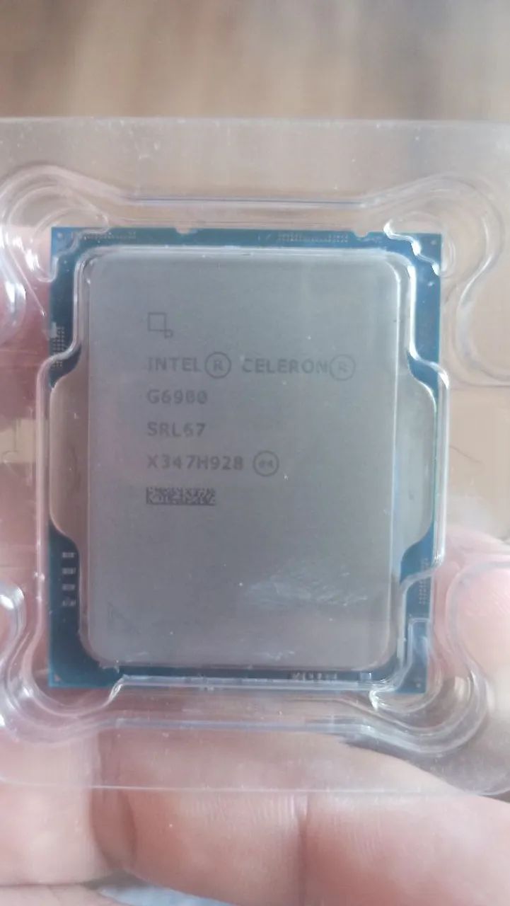 Processador Celeron para Intel DDR4 3200 MHz e DDR5 4800mhz 