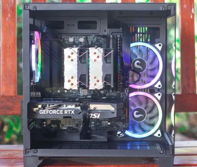 7700X - 32GB - RTX 5060Ti - Foto 3