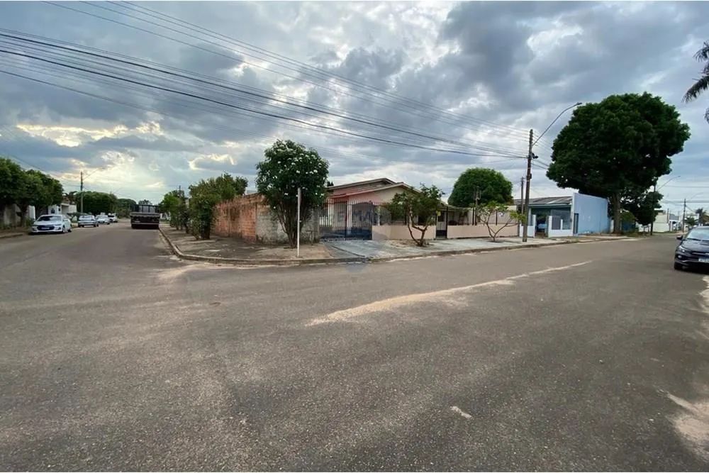 CASA A VENDA EM VILHENA - JARDIM ELDORADO
