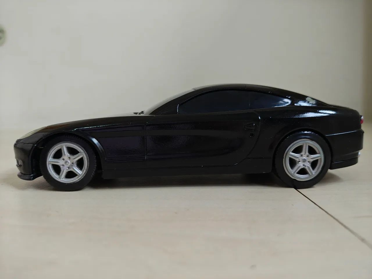 Ferrari 612 Scaglietti ブラック 1/43 Miniatura Ferrari 612 Scaglietti - Preto 1:38 - Exclusiva