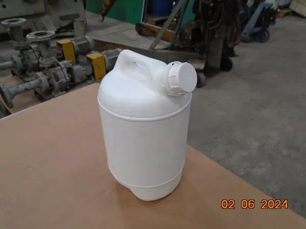 Garrafão Plástico cap 5 ltrs-R$. 1,00 unid - Foto 2