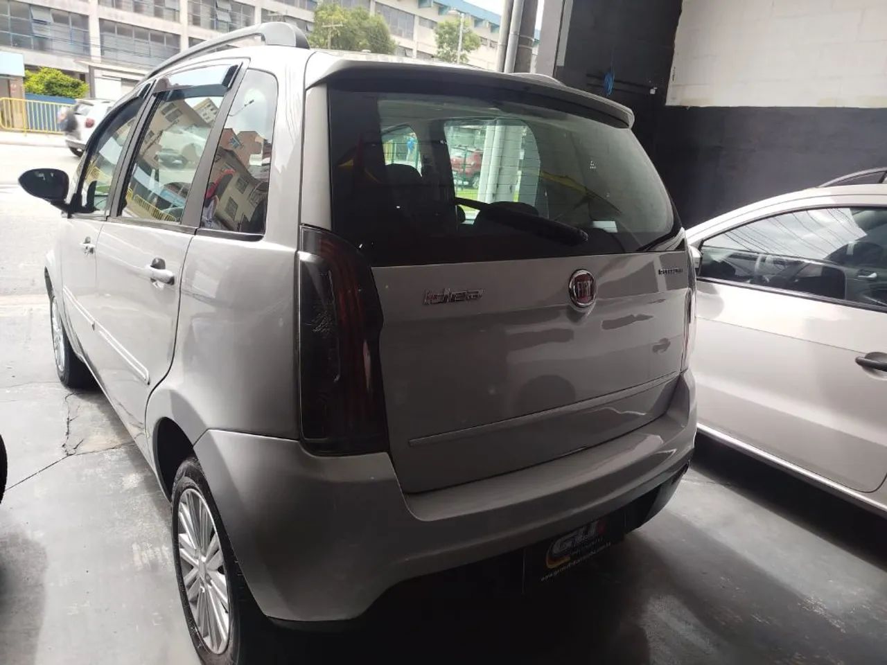 Fiat Idea Attractive 1.4 Fire Flex 8V 5P 2015 - Foto 4