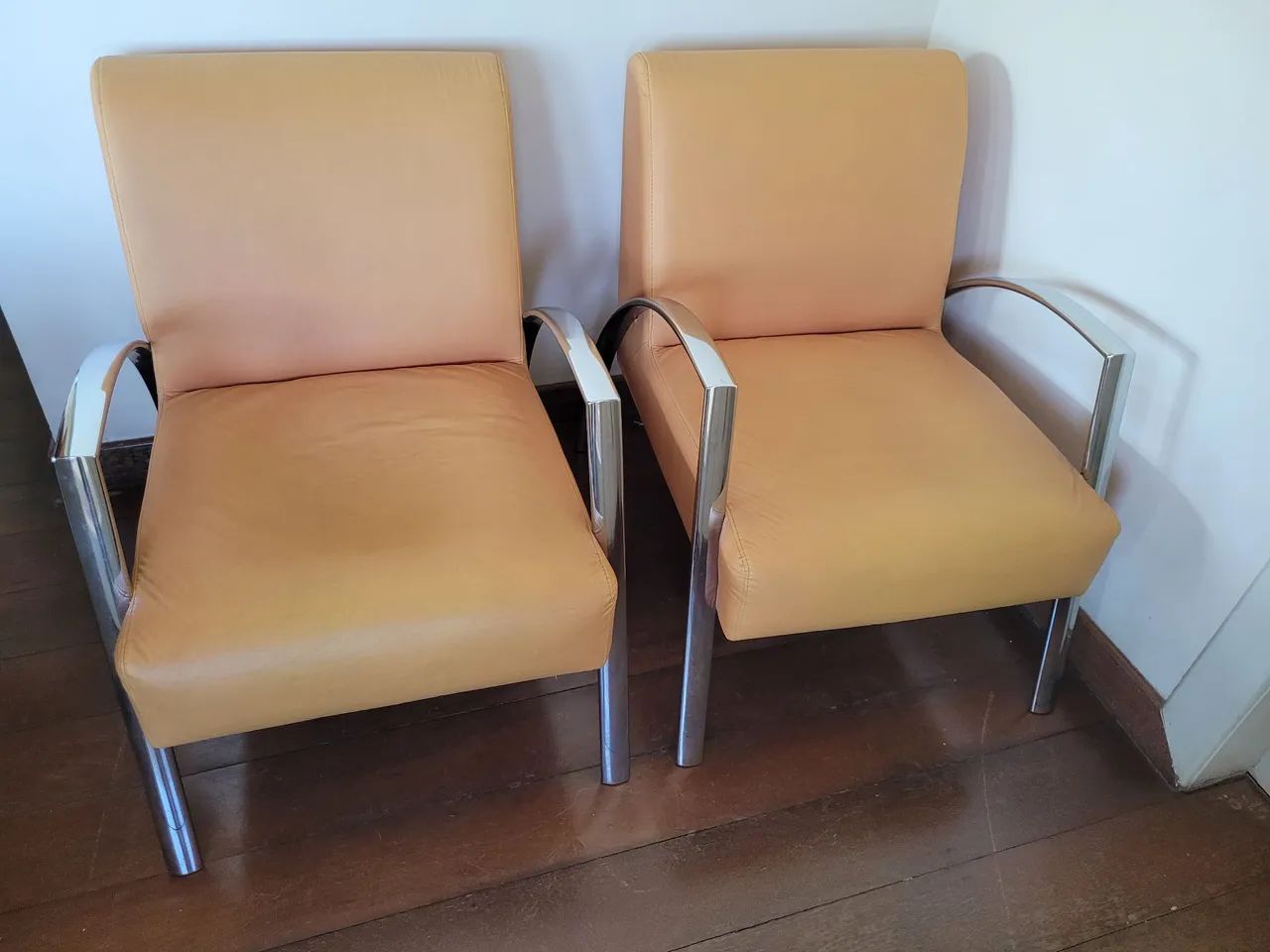 2 POLTRONAS DECORATIVAS DE 1 LUGAR 