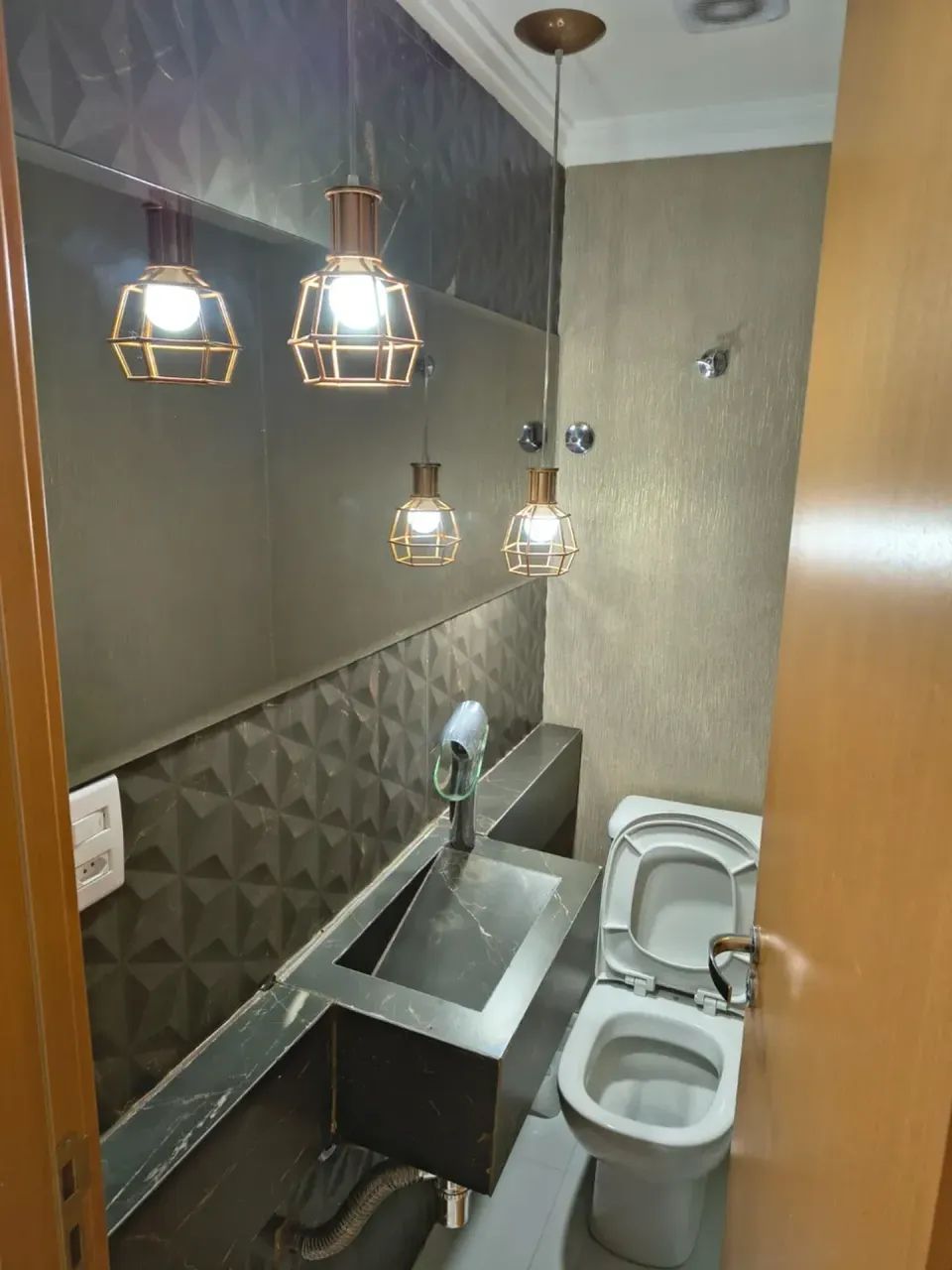 2 dorm. Com 2 suites e lavabo com 2 vagas - Foto 3