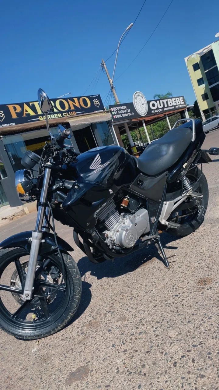 CB 500 impecável 