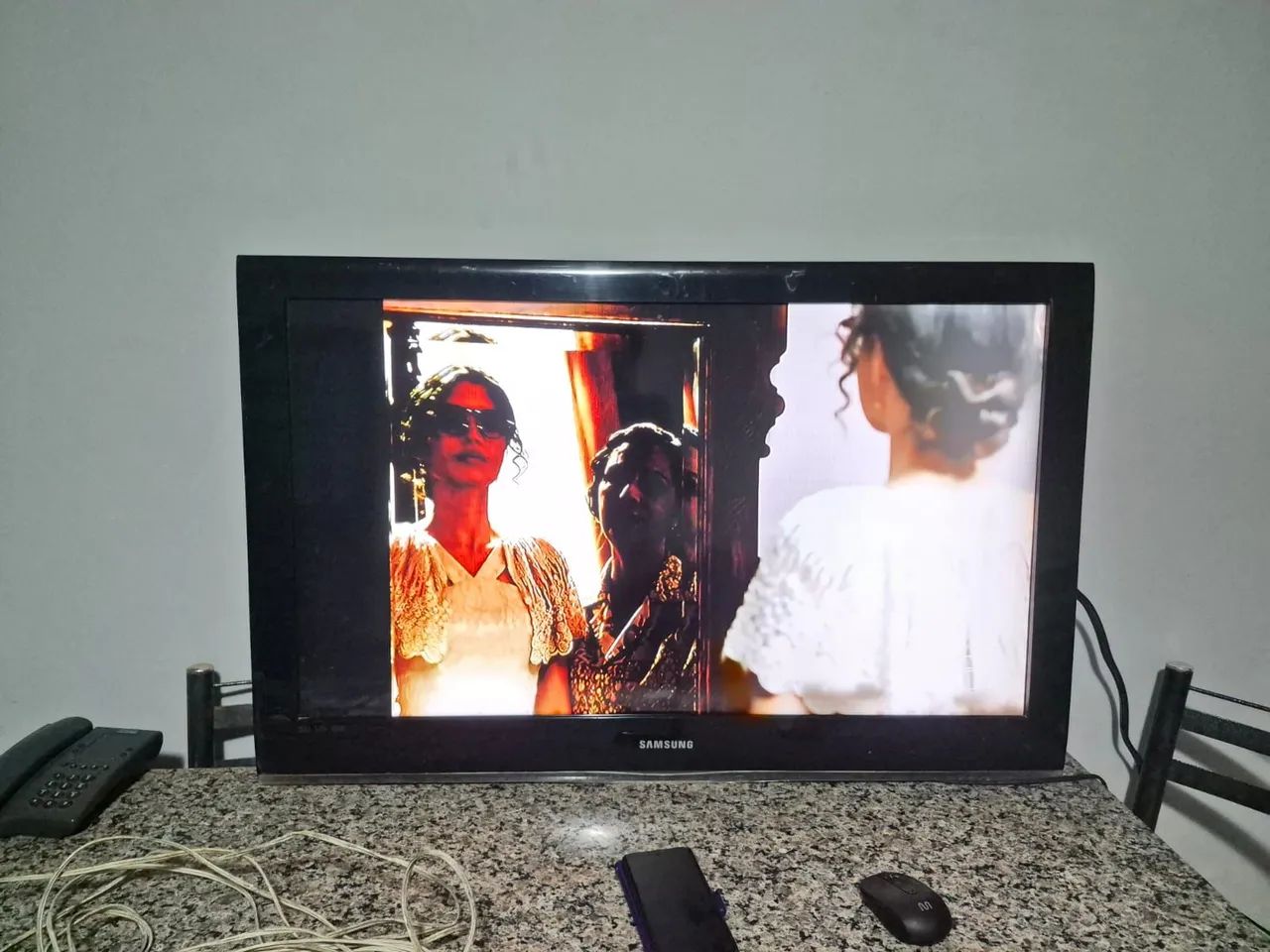 Vendo TV Samsung Plasma defeito na tela - Foto 3