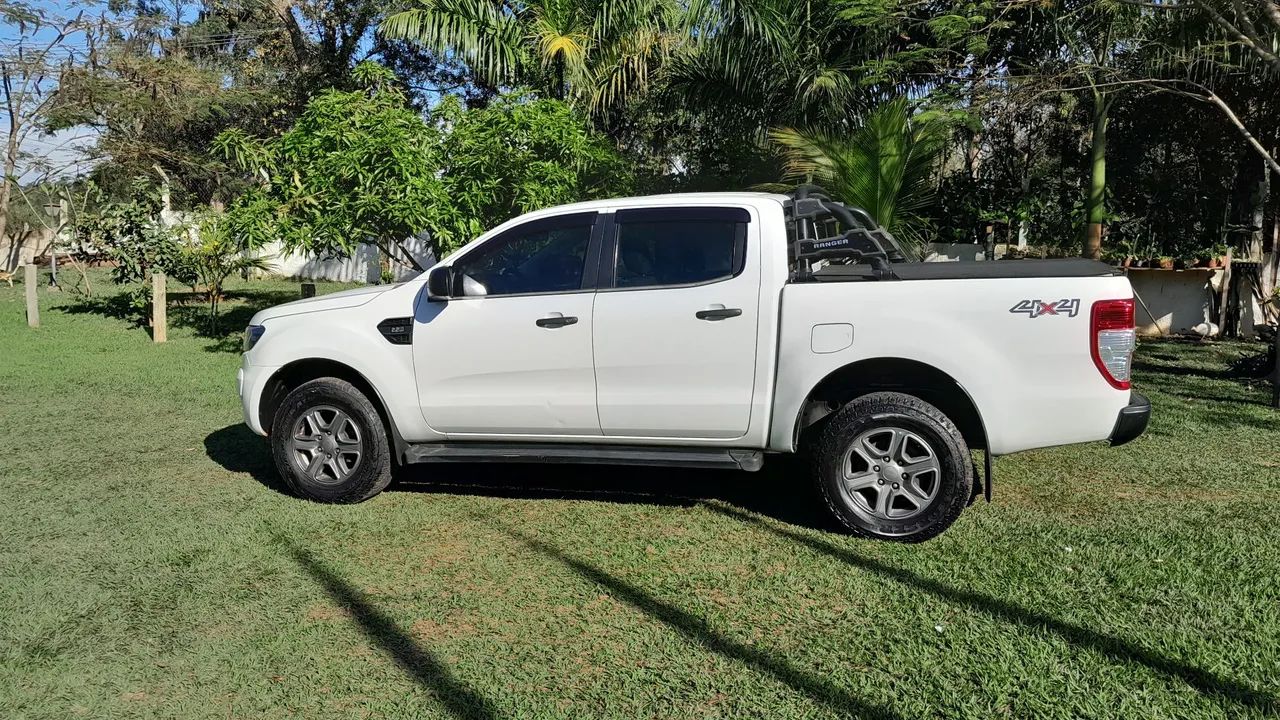 Vendo Ranger  Automática XLS 2.2 diesel 4x4 2018 