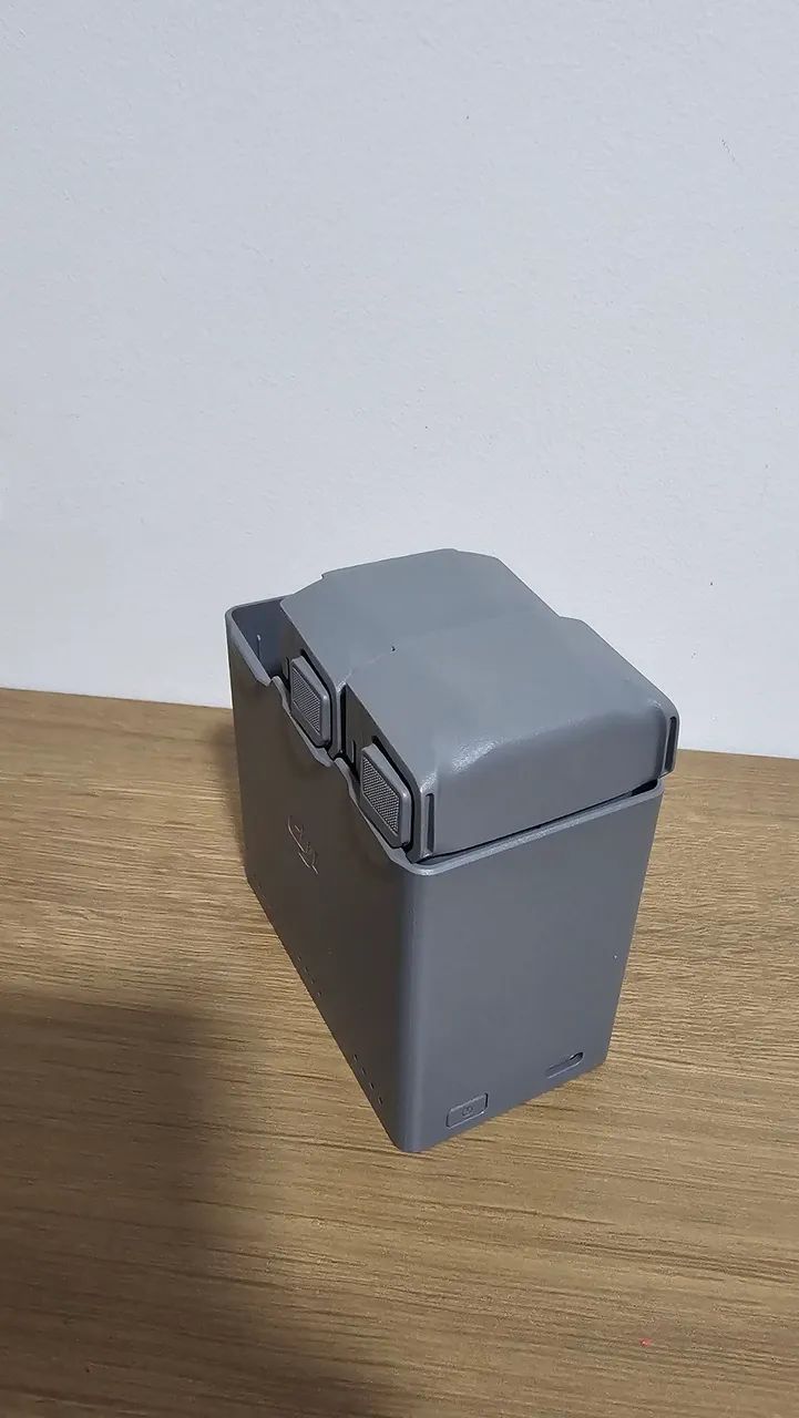 Kit hub + 02 baterias dji mini 5 pro novas, sem uso. - Foto 2