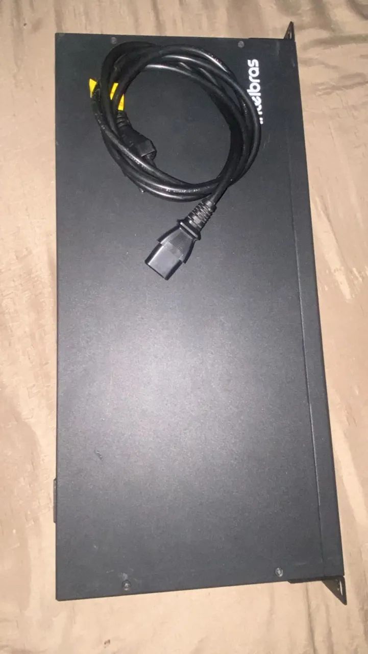 Switch de Rede Intelbras - Foto 2