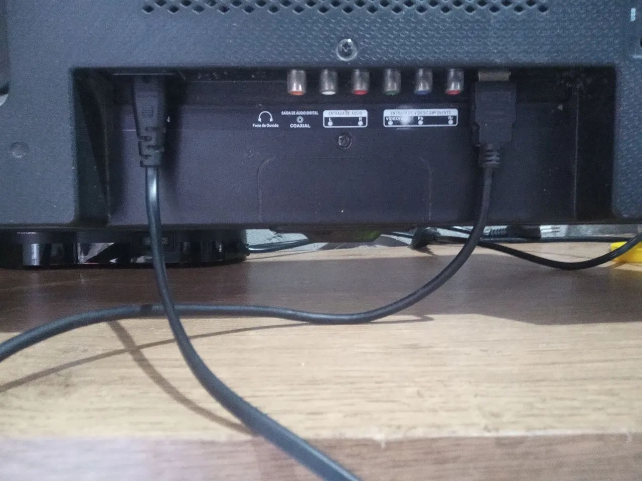 Tv monitor 24 polegadas422080487789711363