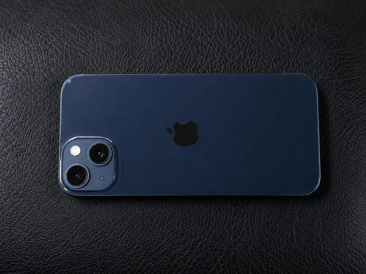 iPhone 14 para retirada de peças (tela intacta) ENTREGO