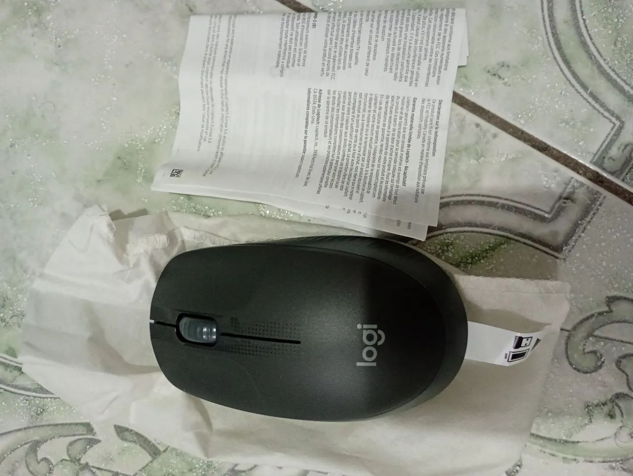 Mouse Logitech (Logi) Bluetooth Novo - Nunca Usado