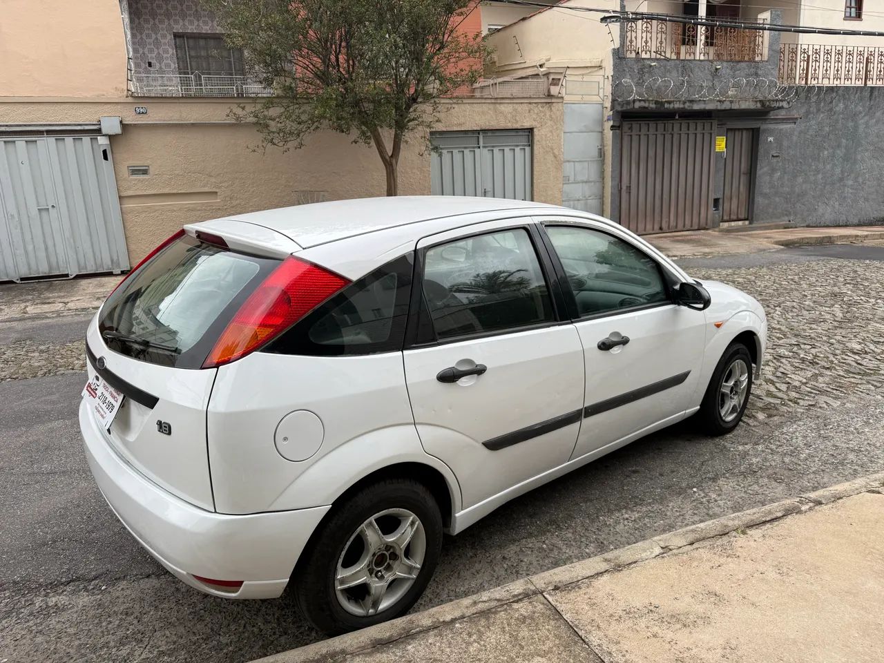 Ford Focus 1.8 16V 5P 2003 - Foto 4