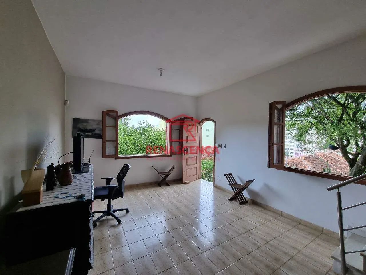 Casa Duplex Mobiliada Com 4 Quartos na Glória. - Foto 4