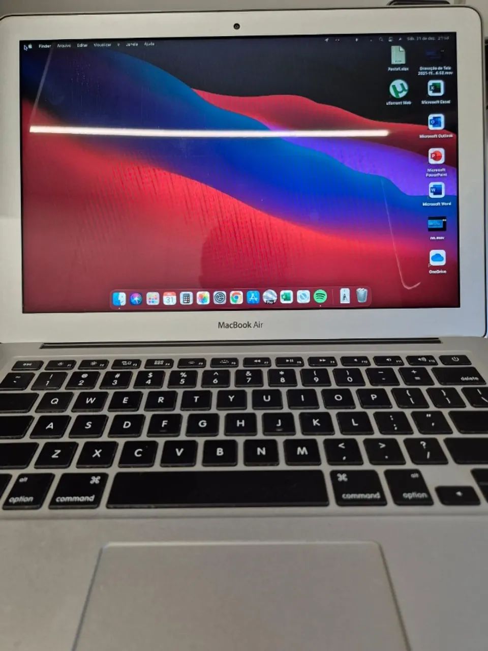 MacBook Air 13" Core i5 + Carregador + Capa