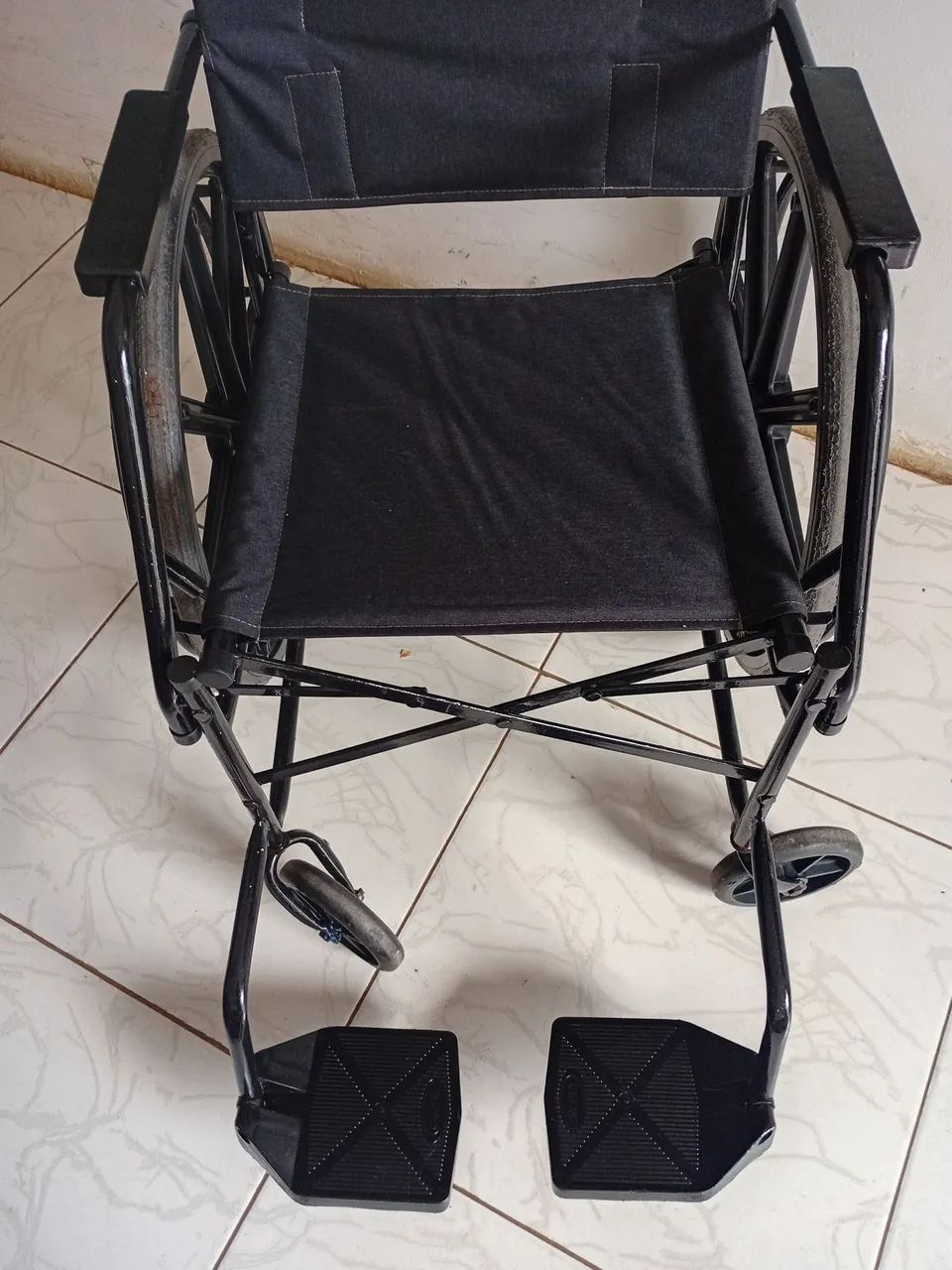 Cadeira de rodas  - Foto 2