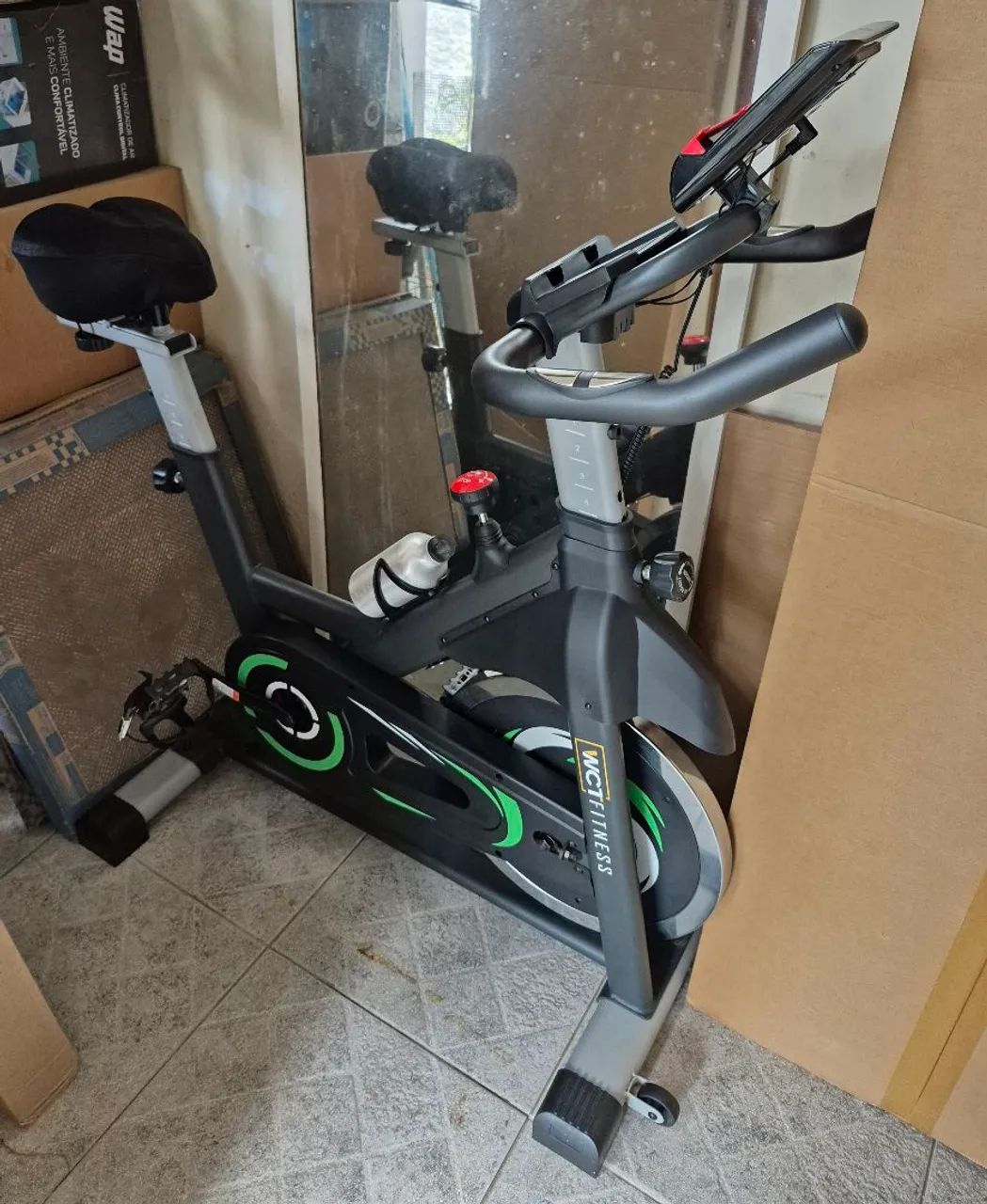 Bicicleta ergométrica spinning 20k roda de inércia  - Foto 5