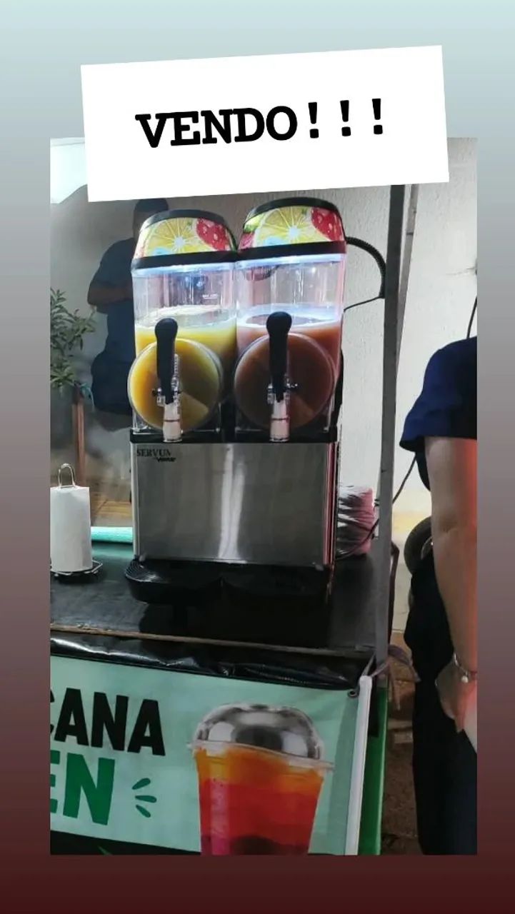 Máquina de Frozen Semi nova Servum